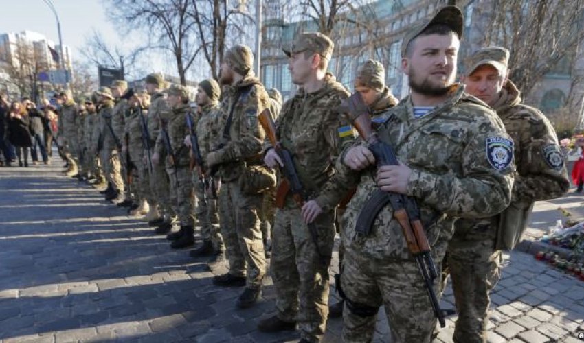 Rusiyaya sanksiyalar Minsk sazişinin icrasına bağlanır