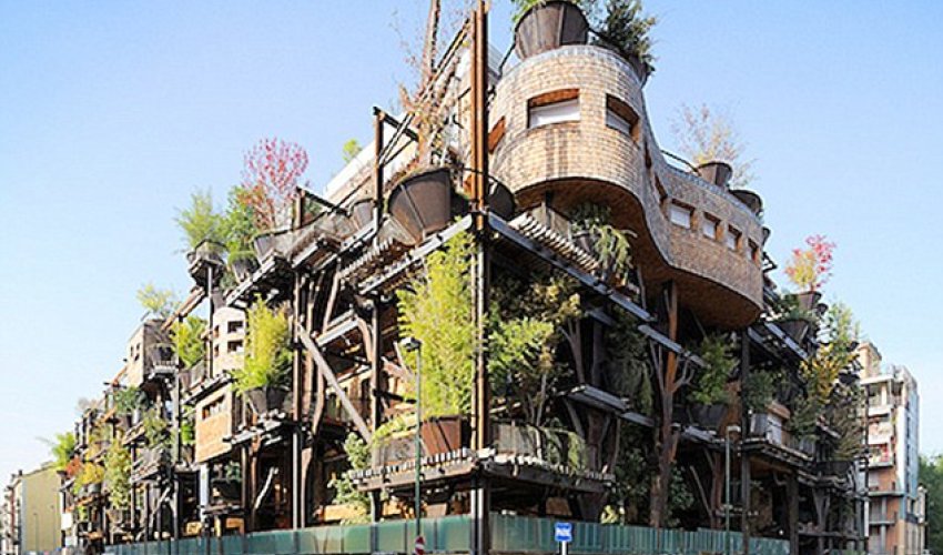 Italian architect designs wooden treehouse Italian architect designs wooden treehouse