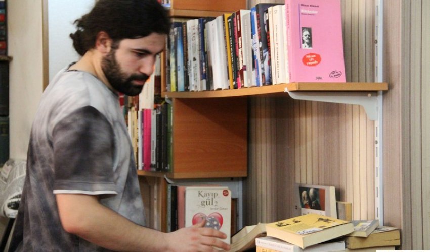 KitaBaz-ın 1 yaşı oldu - FOTOLAR KitaBaz-ın 1 yaşı oldu - FOTOLAR