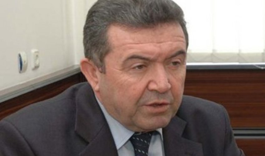 Мисир Марданов: «Мой ежемесячный доход более 3 тысяч манат» Мисир Марданов: «Мой ежемесячный доход более 3 тысяч манат»