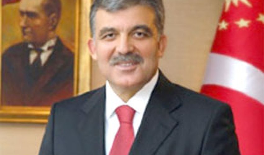 Turkish ex-president Gul to visit Azerbaijan