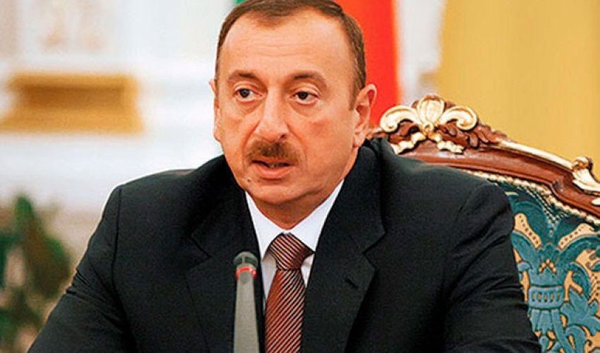 İlham Əliyev italiyalı naziri qəbul etdi