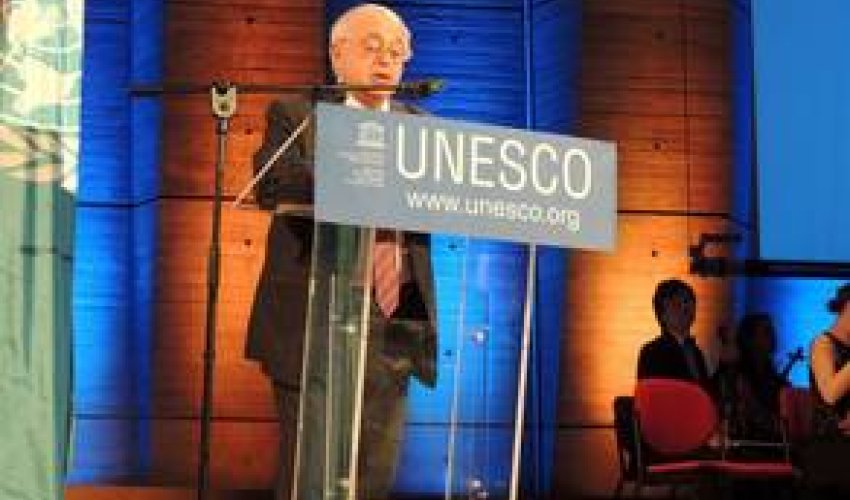 “Kitabi-Dədə Qorqud”un Avropada ilk nəşrinin 200 illiyi qeyd edildi “Kitabi-Dədə Qorqud”un Avropada ilk nəşrinin 200 illiyi qeyd edildi
