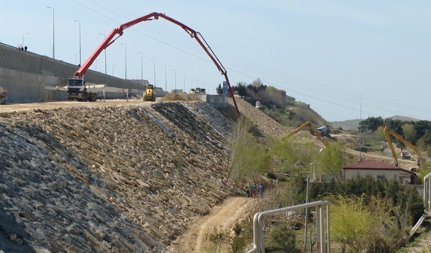 Gələn ay Bakıda yeni yol açılacaq - Fotolar Gələn ay Bakıda yeni yol açılacaq - Fotolar