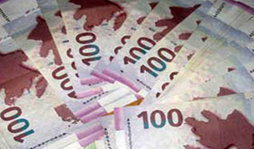 Manat geri dönür – Xaricdəki pullar geri çağırılır