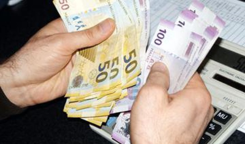Central Bank never prohibited manat loans Central Bank never prohibited manat loans