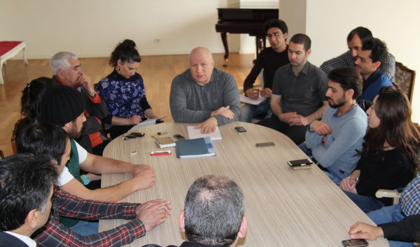 Musiqili Teatrın “2015-ci kvartal”ı - Fotolar Musiqili Teatrın “2015-ci kvartal”ı - Fotolar