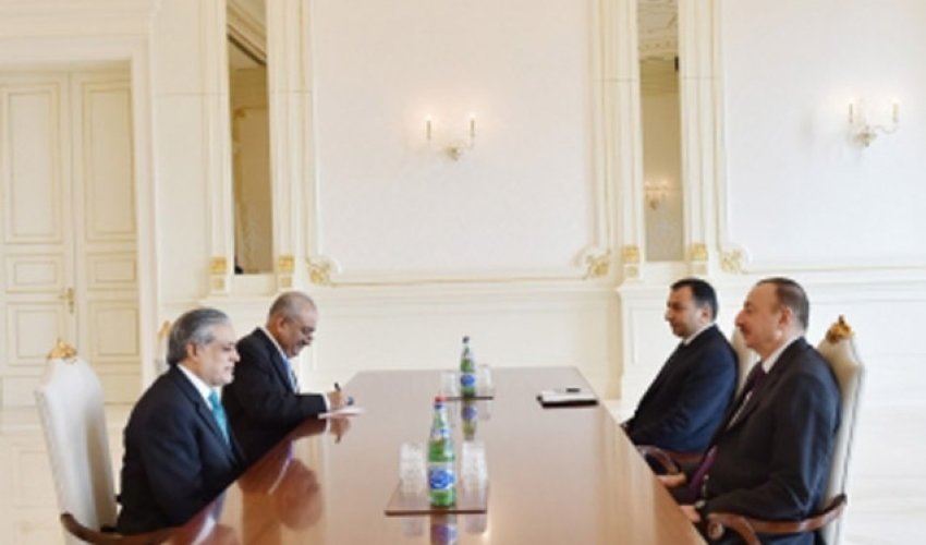 İlham Əliyev pakistanlı naziri qəbul etdi