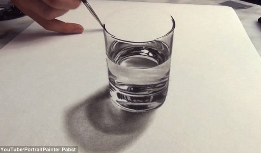 Artist creates incredible painting of a glass of water