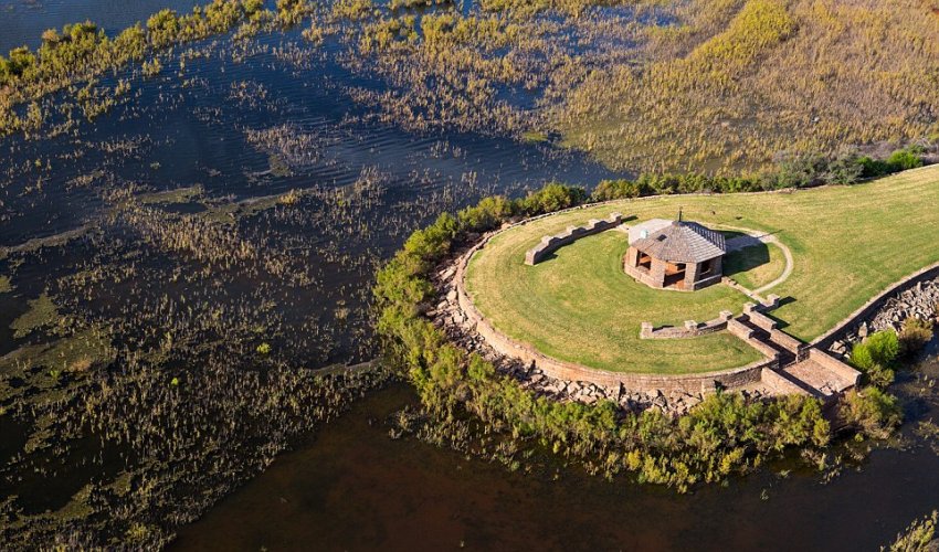 America's biggest ranch, which is larger than New York City, goes on sale for $725million