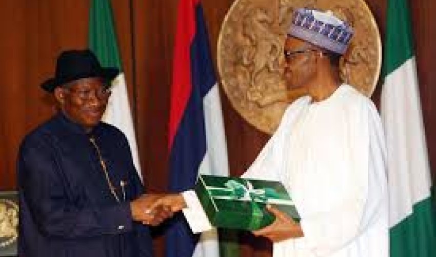 Nigeria's president-elect receives handover notes