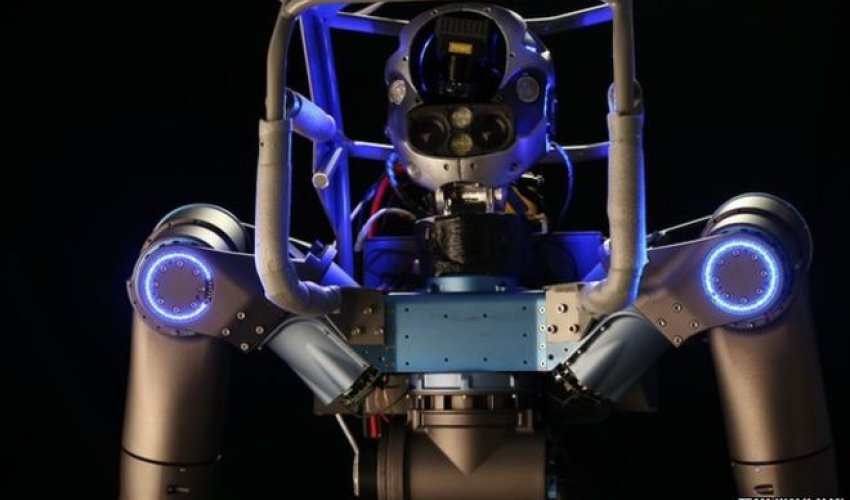 Disaster droids face off in the Darpa Robotics Challenge