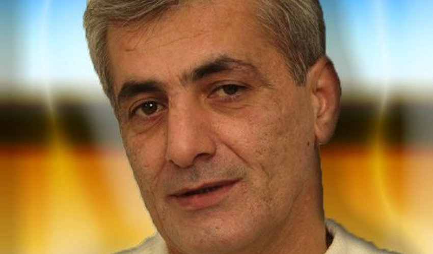 E-kitab: Məhbus ata - Hekayə E-kitab: Məhbus ata - Hekayə