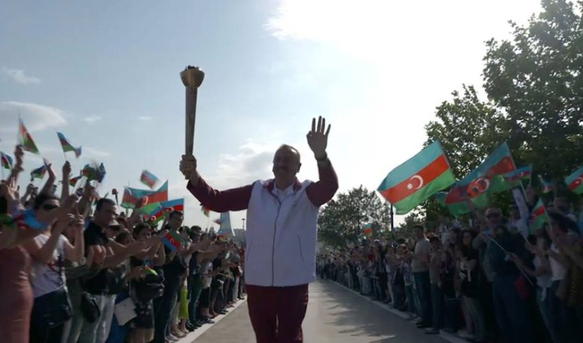 I Avropa Oyunlarının məşəli Bakıya gətirildi - Fotolar