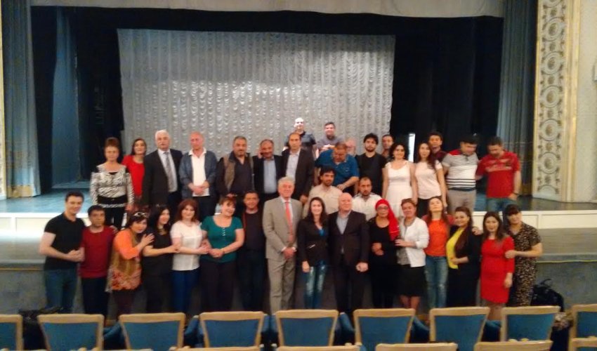 M. E. Troncoso: “Argentinada da Azərbaycan Musiqili Teatrını arzulayıram”