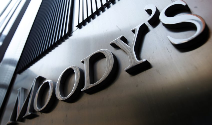 Moody's changes to negative outlook for Azerbaijan banking system