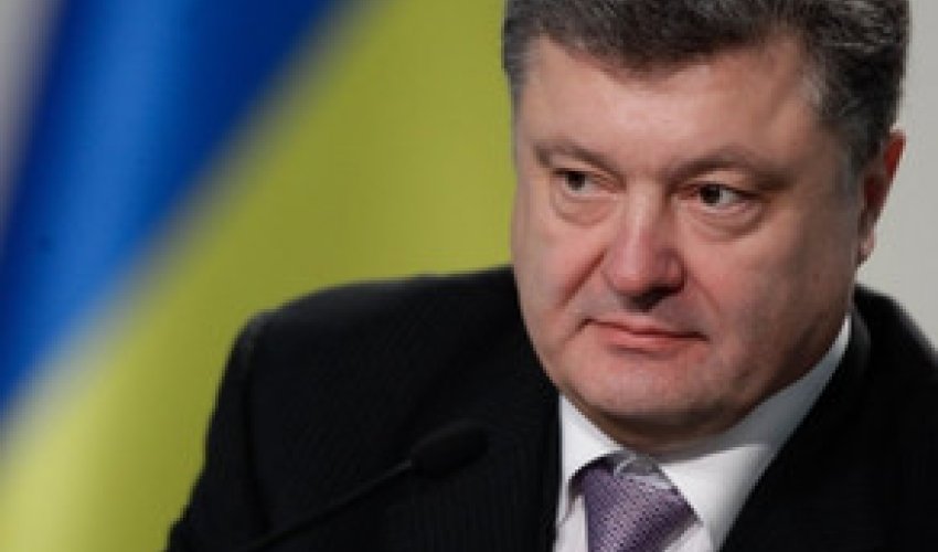 Poroşenko İlham Əliyevə təbrik məktubu göndərib