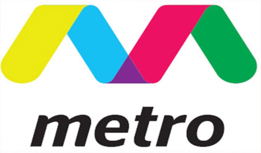 İngilis dili metroda həmişəlik oldu