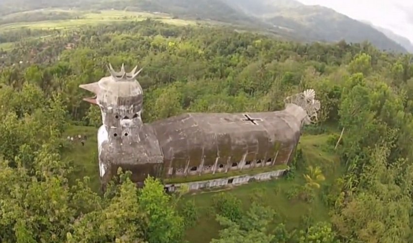 Mysterious abandoned 'Chicken Church' built in the Indonesian jungle