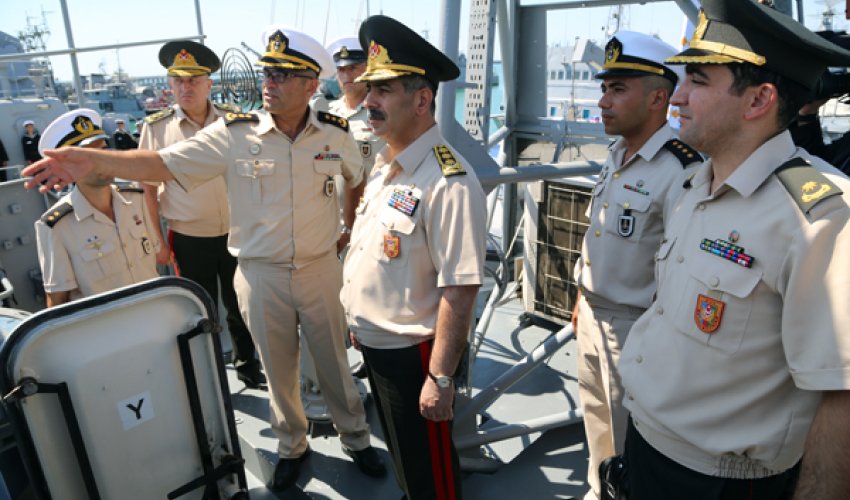 Hərbi Dəniz Qüvvələri döyüşə belə hazırlaşır - FOTOLAR