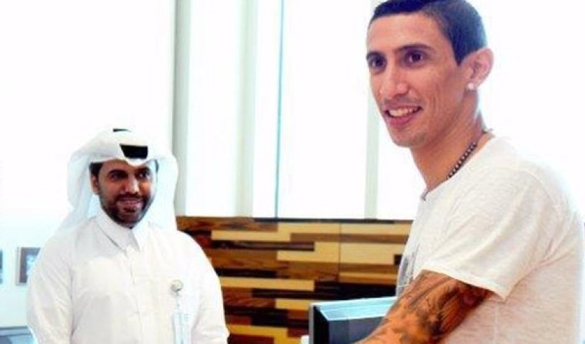 Angel Di Maria: Manchester United midfielder 'happy' to join PSG