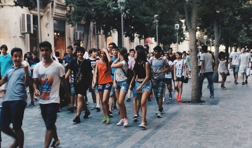 Azerbaijan: More shorts for the people