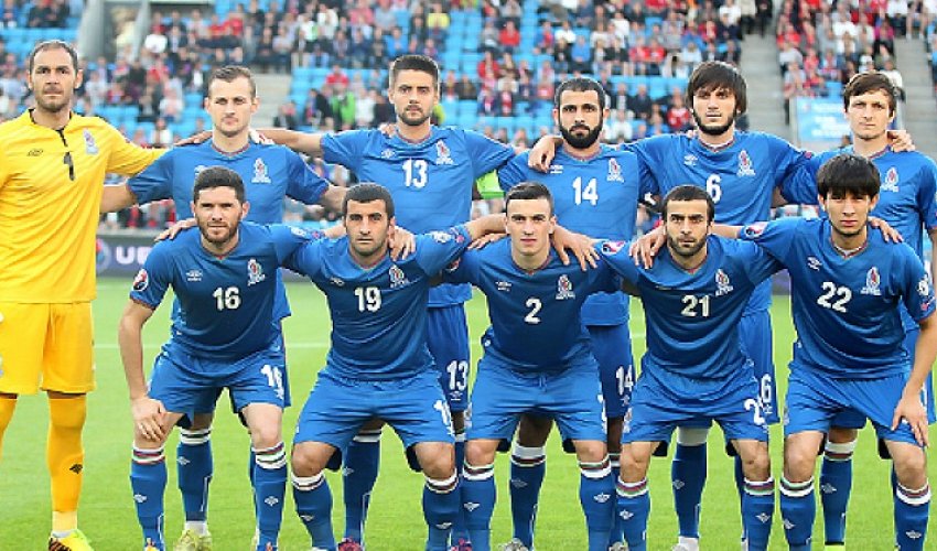 Azərbaycan millisi FİFA reytinqində 2 pillə irəlilədi Azərbaycan millisi FİFA reytinqində 2 pillə irəlilədi