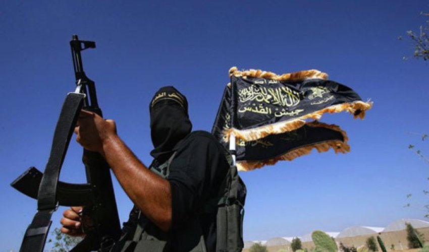 Obama ​14 günə 6 kitab oxumaq niyyətindədir