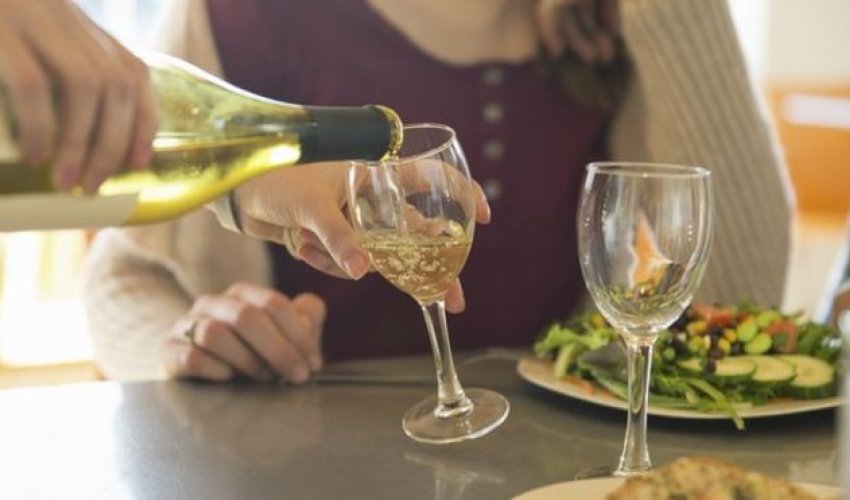 Cancer risk 'even from light drinking'