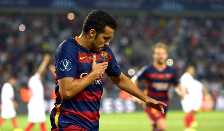 Chelsea 'on brink of £22m Pedro signing' to leave Manchester United stunned