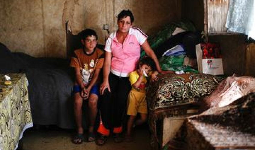 Armenians flee en masse from border villages of Azerbaijan