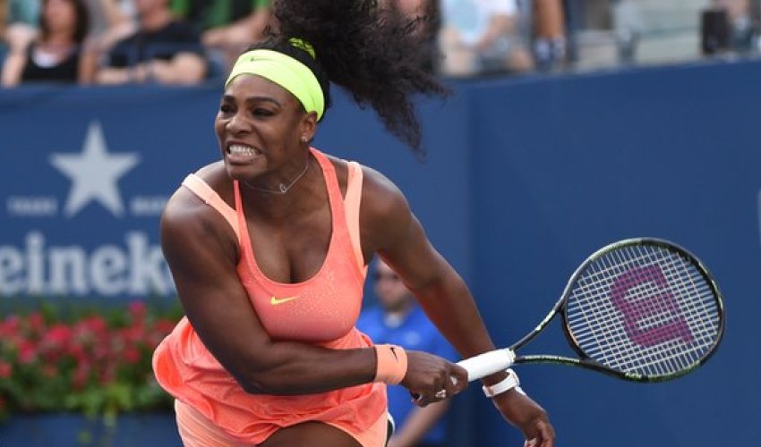 US Open 2015: Serena Williams to meet sister Venus in quarter-finals