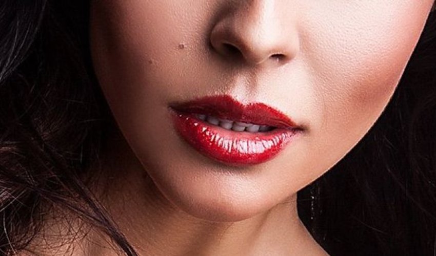 Porn app took secret photos of users