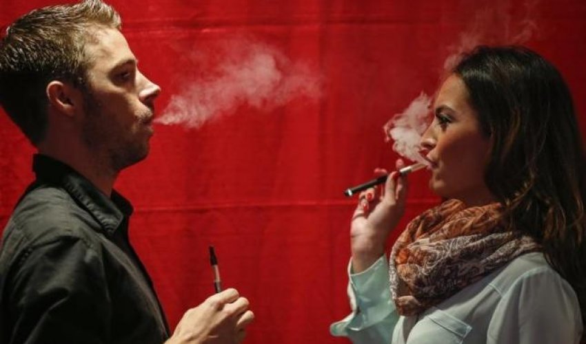 High schoolers use e-cigarettes to vape marijuana: U.S. study