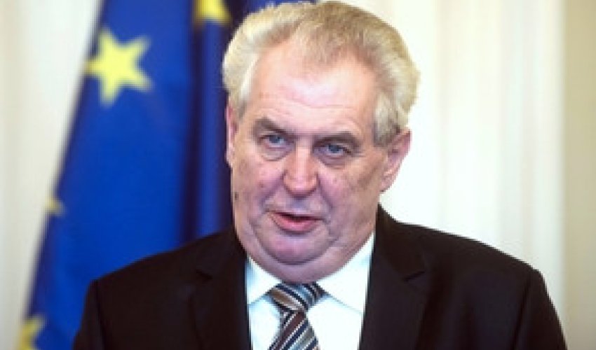 Çexiya prezidenti Azərbaycana rəsmi səfərə gəlib