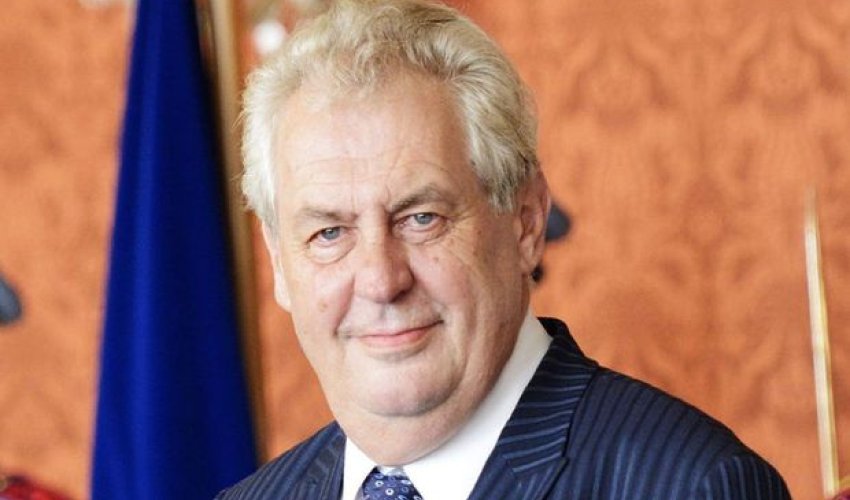 Miloş Zemanın rəsmi qarşılanma mərasimi oldu