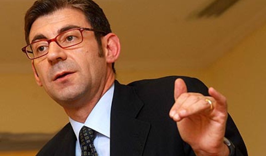 Prominent Italian politician urges Europe to Prominent Italian politician urges Europe to