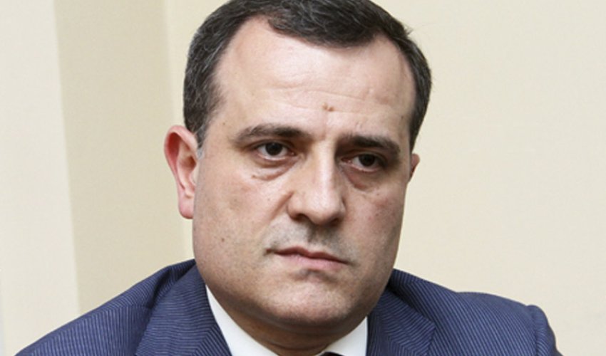 Bakı Asiya Universitetinin köçürülən tələbələri nə qədər təhsil haqqı ödəməlidirlər? Bakı Asiya Universitetinin köçürülən tələbələri nə qədər təhsil haqqı ödəməlidirlər?
