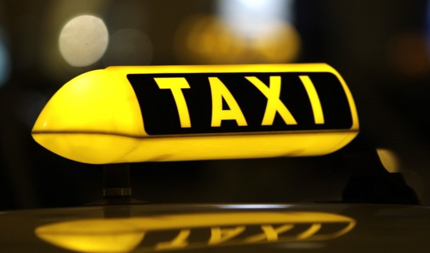 Taksi xidmətləri göstərmək üçün lisenziyalar onlayn təqdim ediləcək