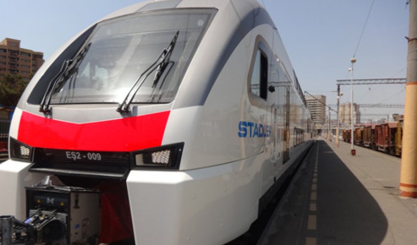 Bakı-Sumqayıt qatarının sürəti artırılır Bakı-Sumqayıt qatarının sürəti artırılır