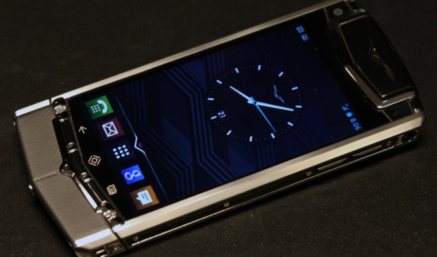 «Vertu» ən güclü bahalı smartfonunu təqdim etdi