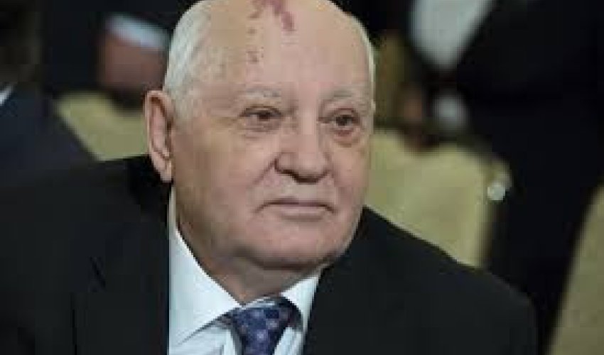 Qorbaçov xəstəxanaya yerləşdirildi