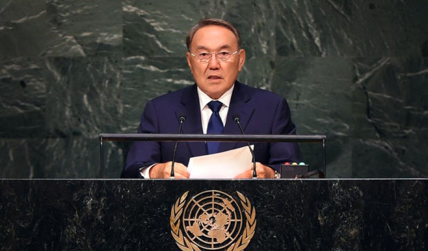 Nazarbayev dünya valyutasını yaratmağı təklif etdi