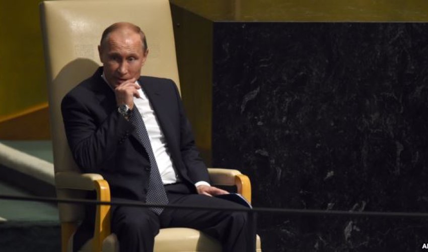 Rusiya “dilinin bəlasına” düşüb?