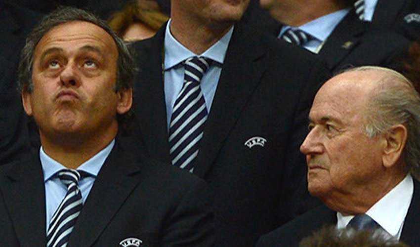 FİFA: Blatter və PLatini bütün vəzifələrindən kənarlaşdırılıb