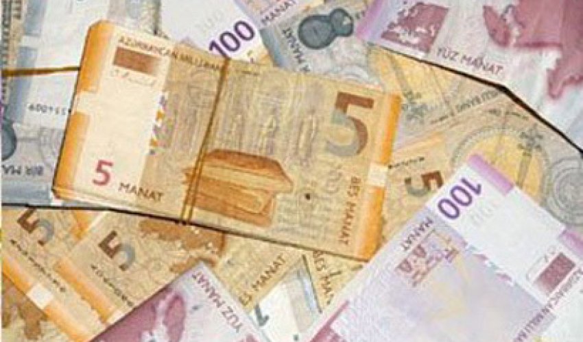Azerbaijan may float its currency