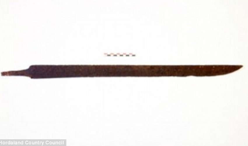 1,200-year-old Viking sword is found lying at the side of the road in Norway