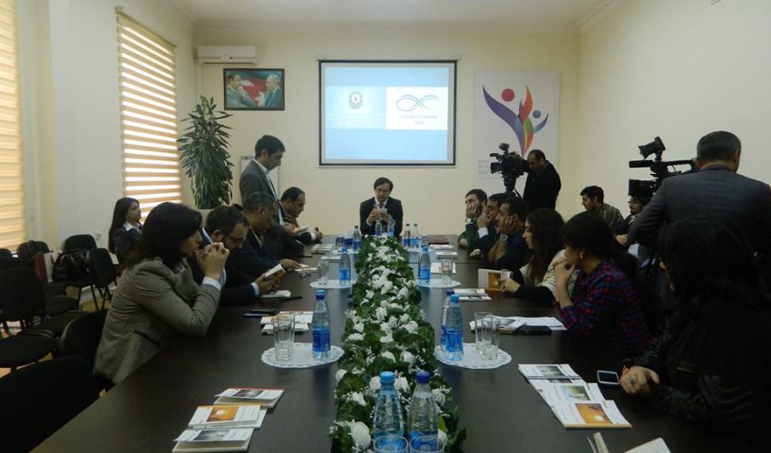 4 kitab birdən təqdim olundu