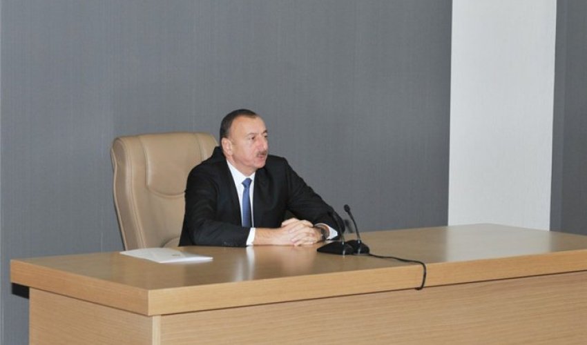 Prezident: “Buna rüşvət demək olmaz, əsl reketlikdir” - VİDEO Prezident: “Buna rüşvət demək olmaz, əsl reketlikdir” - VİDEO