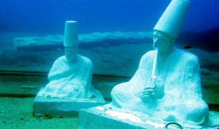 Turkey opens its first underwater museum